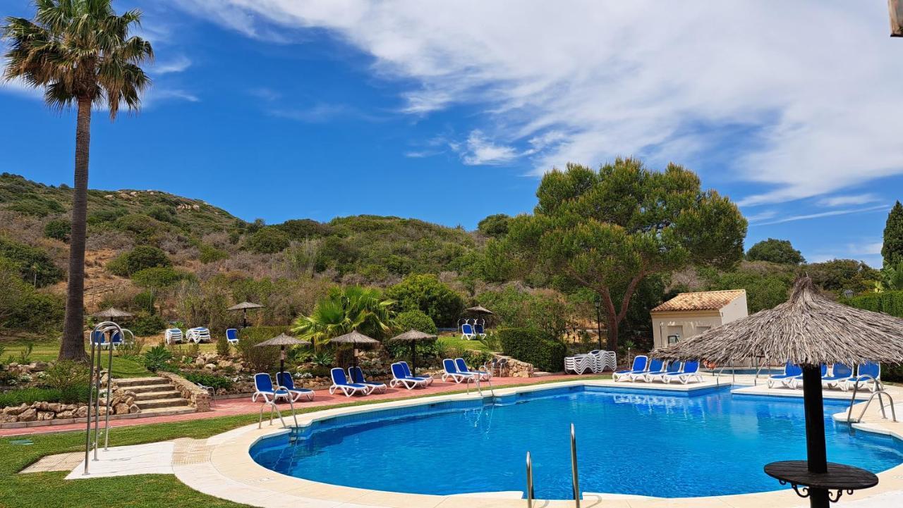 Appartement Lumineux 6P Sur Golf De La Duquesa Costa Del Sol مانيلفا المظهر الخارجي الصورة