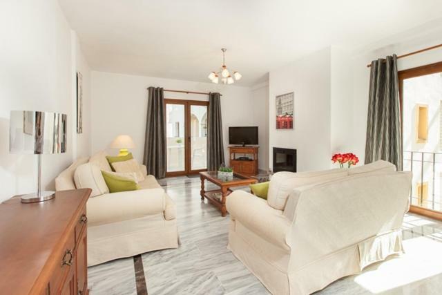 Appartement Lumineux 6P Sur Golf De La Duquesa Costa Del Sol مانيلفا المظهر الخارجي الصورة